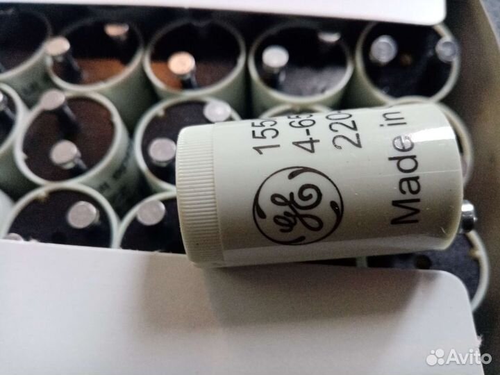 Стартер для люминисцентных ламп