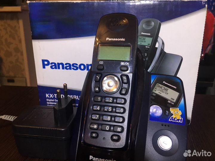 Цифровой беспроводной телефон с аон PanasonicKX-TC