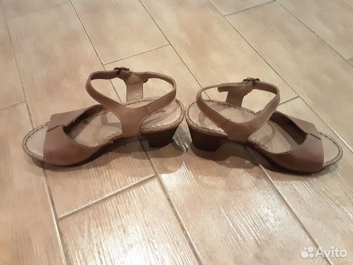 Босоножки Hush Puppies 38 (39) размер Новые. Кожа