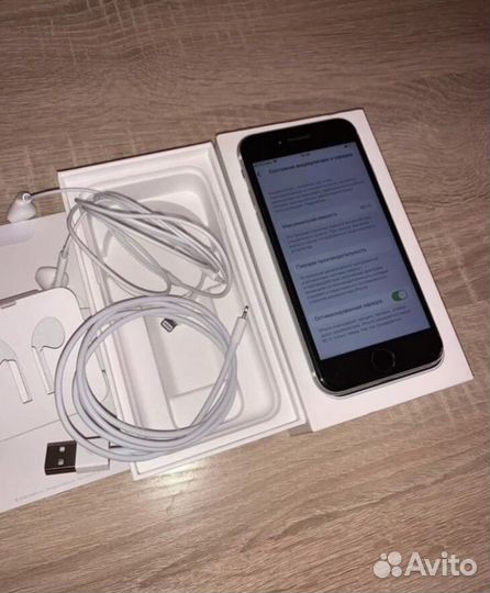 iPhone se 64gb 2020 обмен