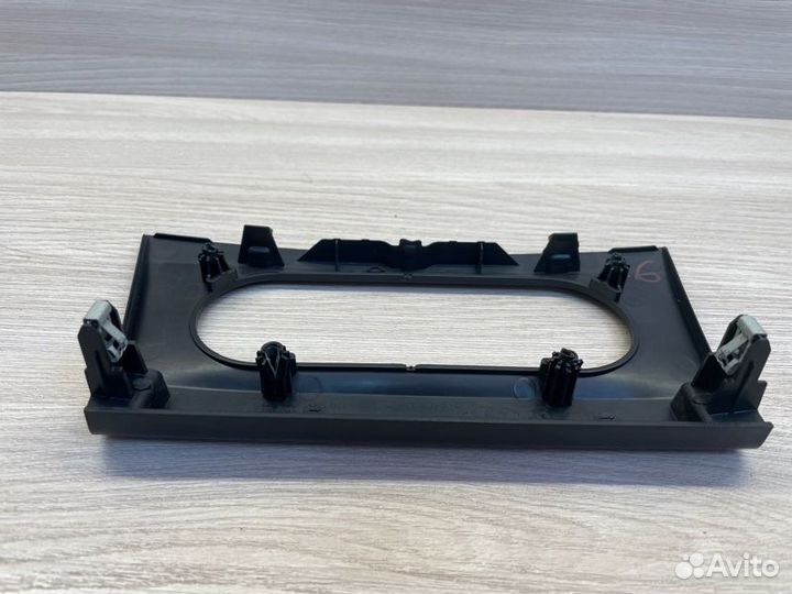 Накладка центральной консоли LADA X-Ray