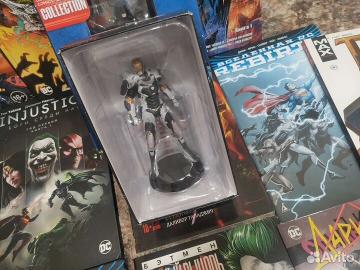 Коллекция комиксов+фигурки