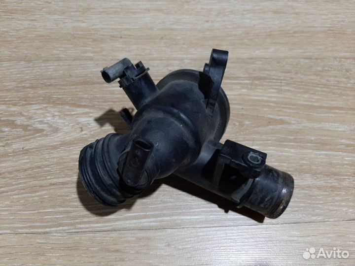 Термостат Mercedes-Benz Sprinter W906