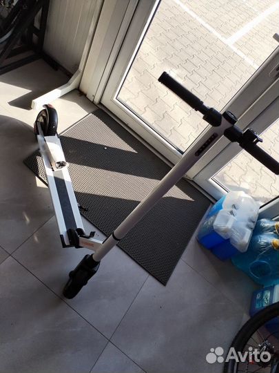 Электросамокат zaxboard