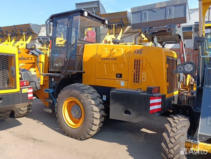 Фронтальный погрузчик Lonking CDM833, 2023