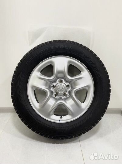 Новые Toyota Rav 4, Nokian WR4 SUV 225/65 R17