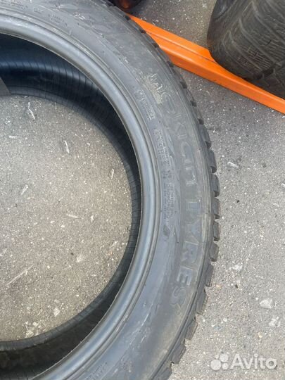 Nokian Tyres Hakkapeliitta 9 SUV 285/45 R21 113T