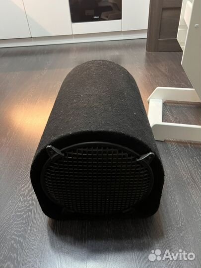 Активный сабвуфер