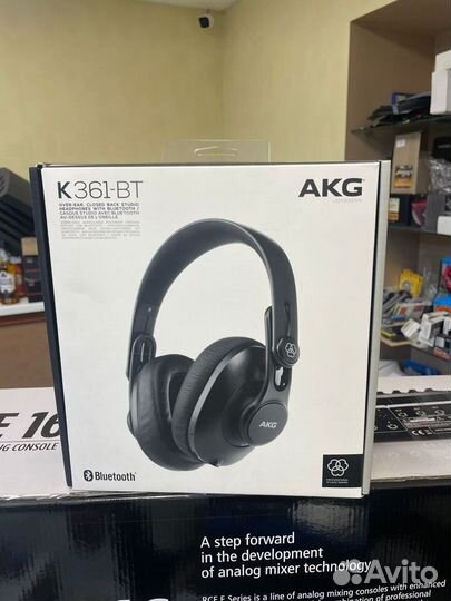 Студийные наушники AKG K361-BT