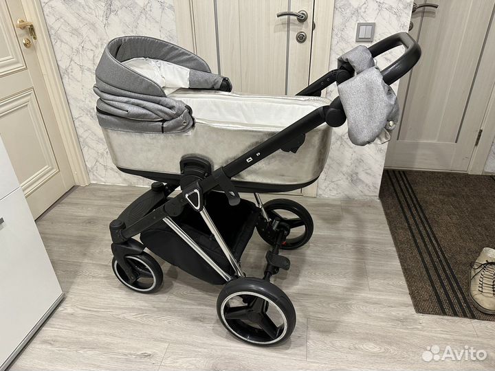 Коляска 2 в 1 adamex