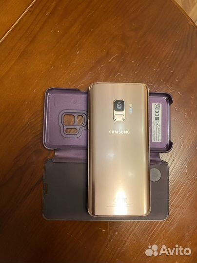 Samsung Galaxy S9, 4/64 ГБ