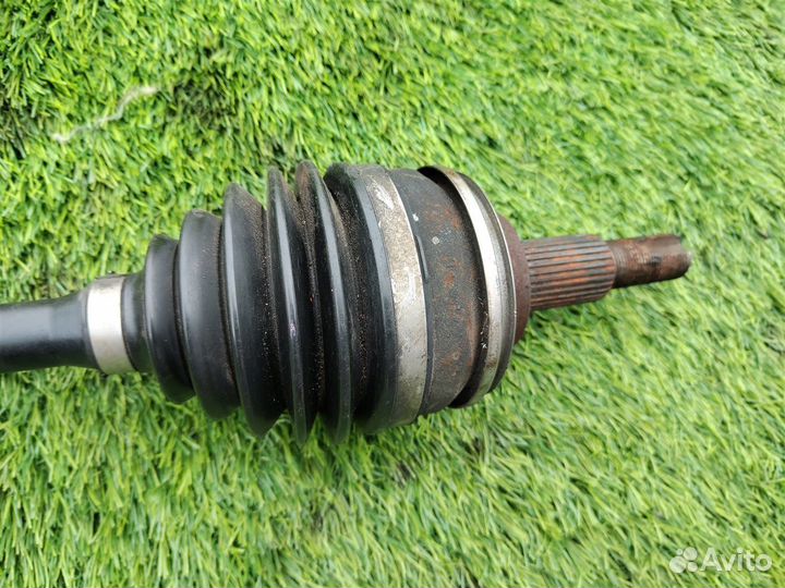 Привод передний левый Lexus Ls600Hl UVF46 2UR-FSE