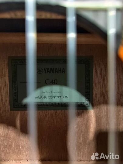 Yamaha гитара с 40 новая