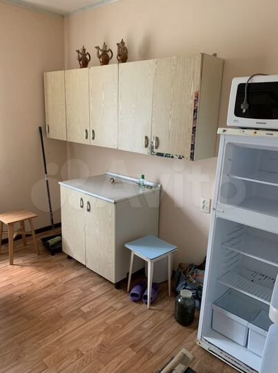 3-к. квартира, 76,3 м², 1/3 эт.