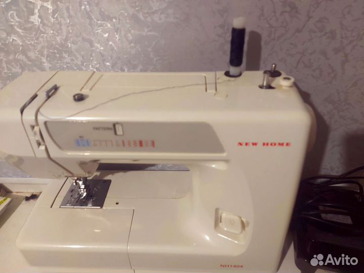 Швейная машина new home 1404