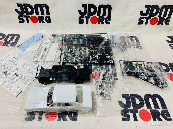 Сборная модель Skyline 2000GT (GC110) 72