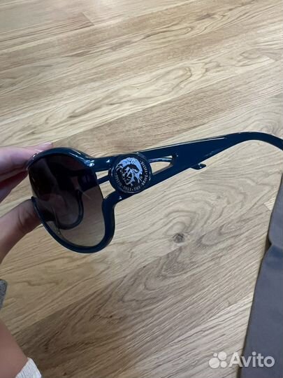 Солнцезащитные очки