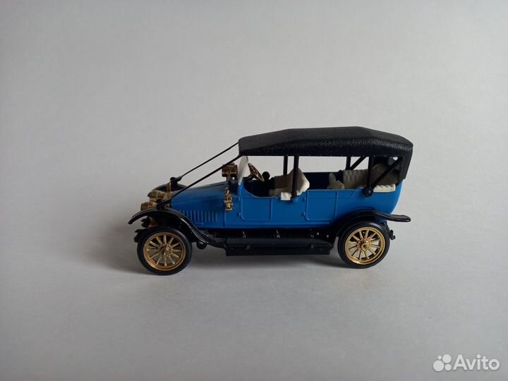 Модельки 1;43 СССР руссо балт