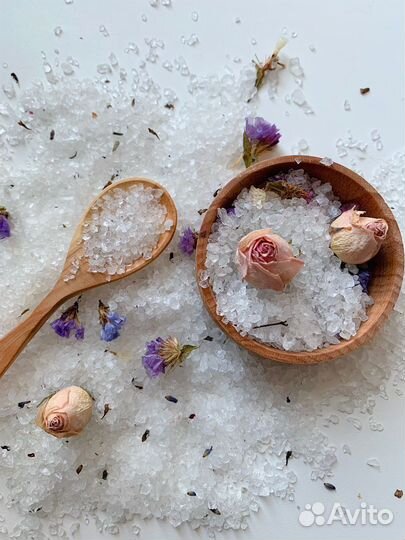 Соль для ванны с сухоцветами натуральная косметика