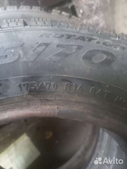 Pirelli Ice Zero 175/70 R14