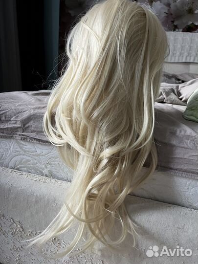 Голова манекен учебная для причесок с креплением