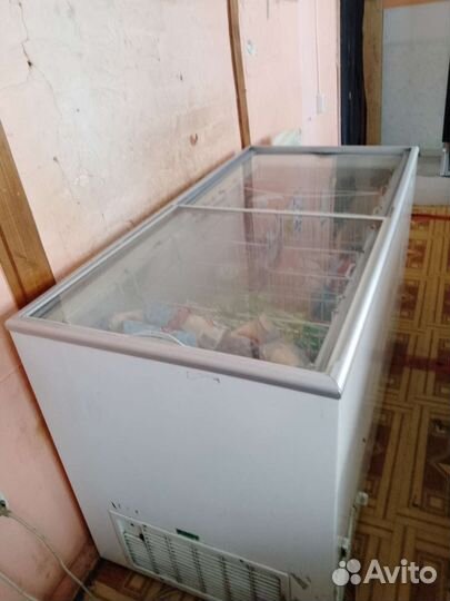Продам холодильные витрины