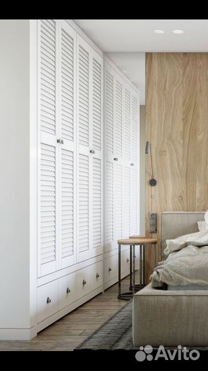 Распашные шкафы с жалюзийными фасадами