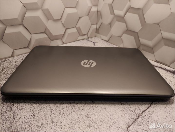 Ноутбук HP 2 видеокарты/SSD/8GB RAM/intel/500GB