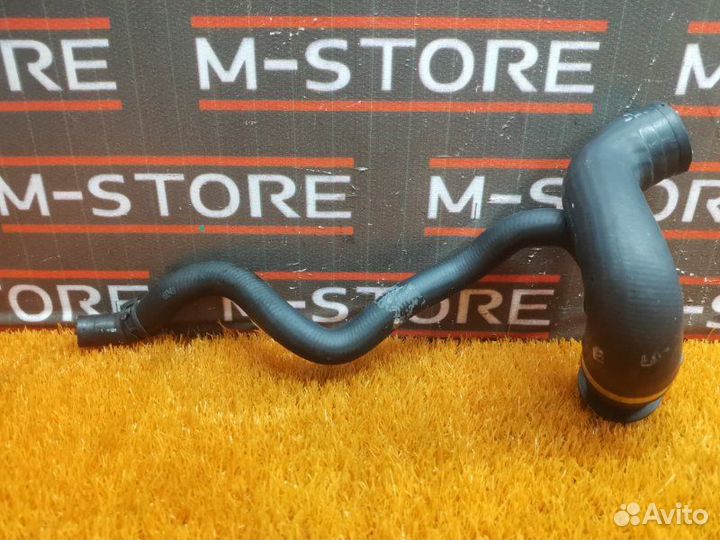 Патрубок системы охлаждения Bmw 5-Series F10