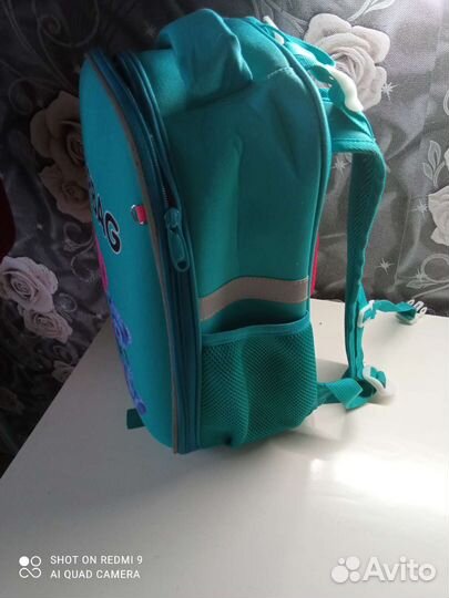 Ранец школьный для девочки новый и немного б/у