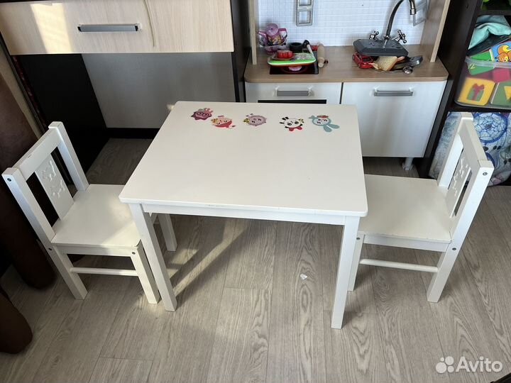 Стол детской 2 стула