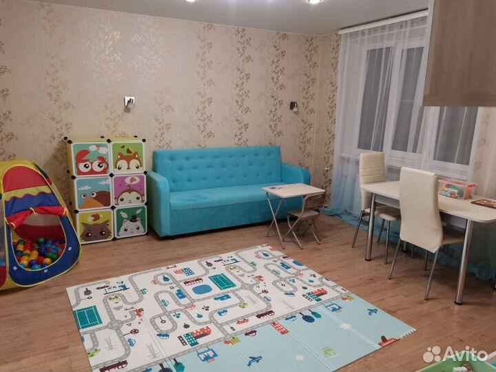 Логопед, дефектолог