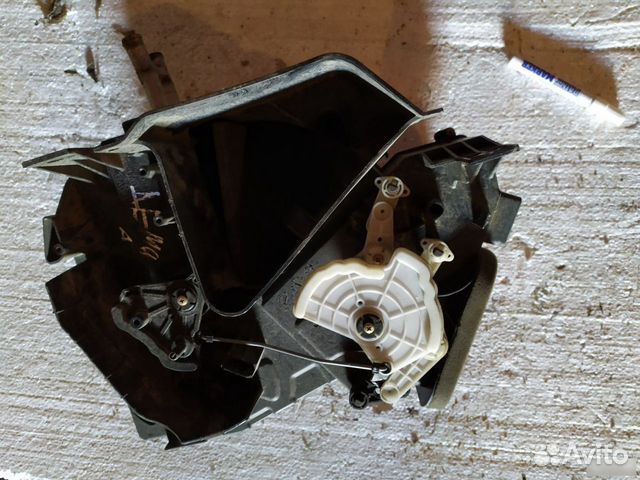 Mazda Demio Печка отопитель