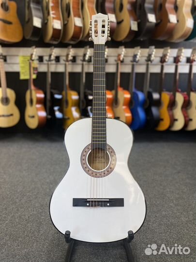 Гитара классическая