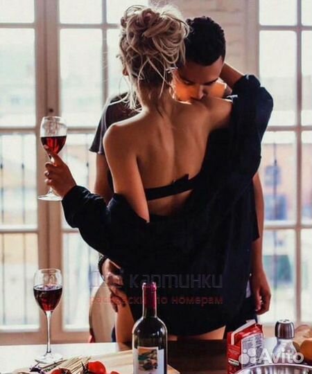 Алмазная мозаика 40x50 Влюбленная пара с вином на