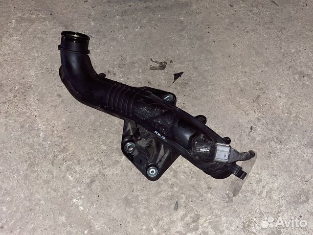 Патрубок интеркулера Audi A4 (B8)