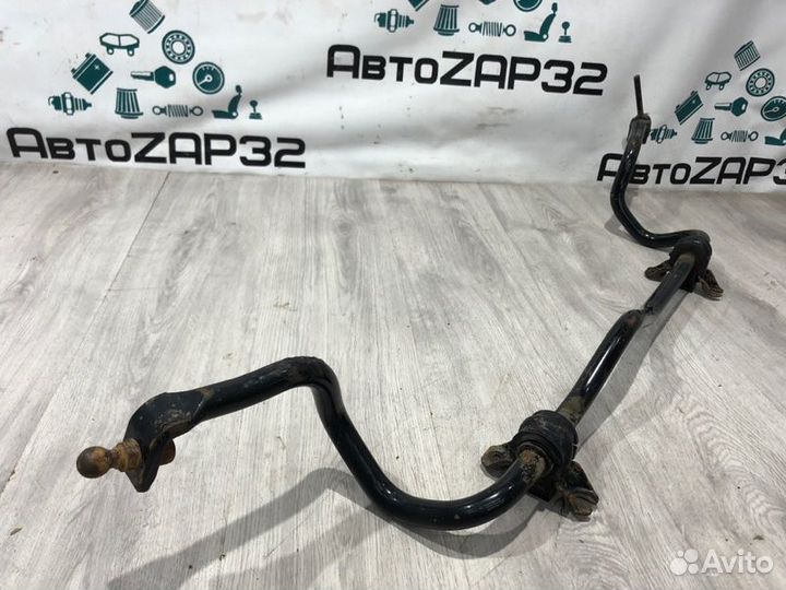 Стабилизатор передний Nissan Qashqai J10 2006 2007