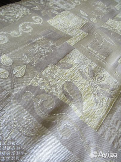 Покрывала и подушки