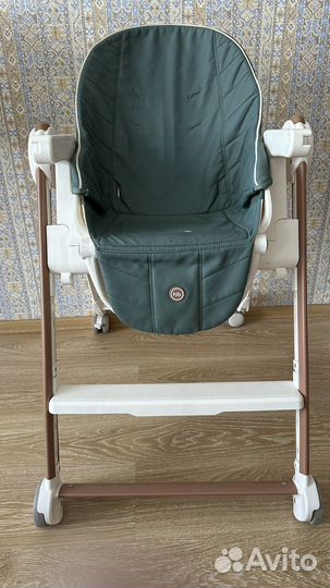 Стульчик для кормления Happy Baby Berny green