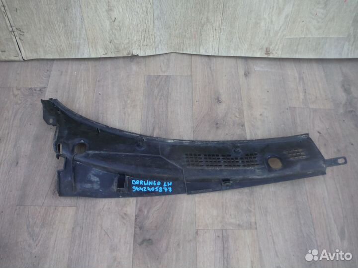 Жабо накладка стекла левая citroen Berlingo M59