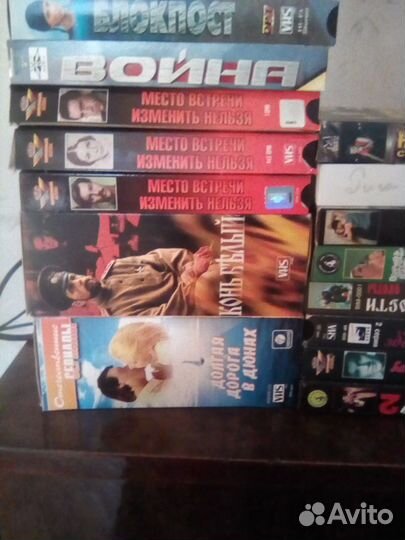 Видеокассеты