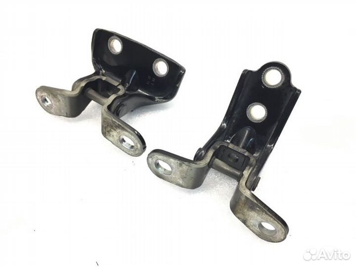 Петля двери задняя правая Kia Optima 3 седан 2.4