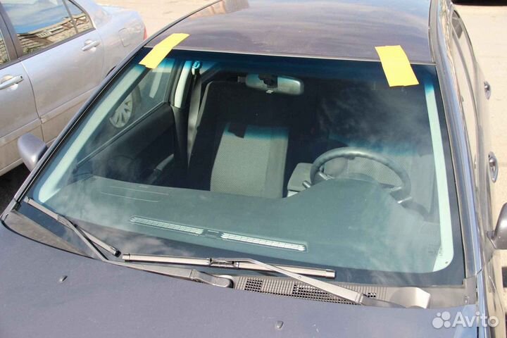 Лобовое стекло Kia Sportage 4