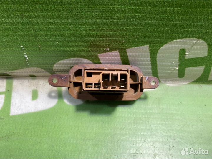 Кнопка стеклоподъемника Mazda Millenia TA5P klze