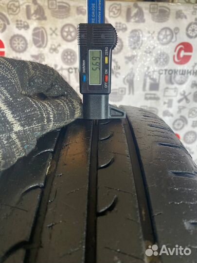 Goodyear EfficientGrip SUV 4x4 225/65 R17 102H