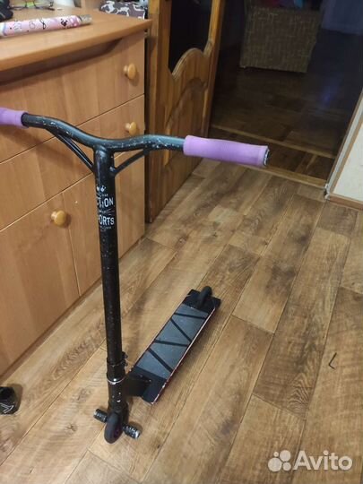 Трюковой самокат