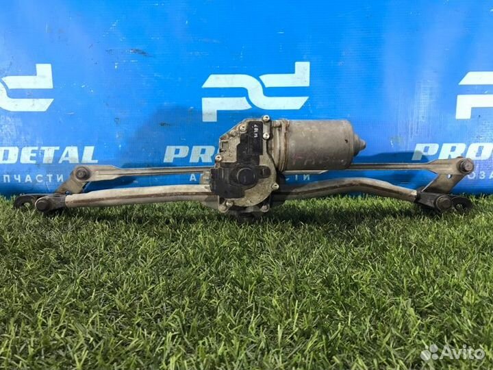 Моторчик стеклоочистителя передний Skoda Fabia