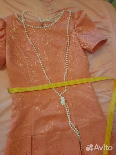 Нарядное платье для девочки