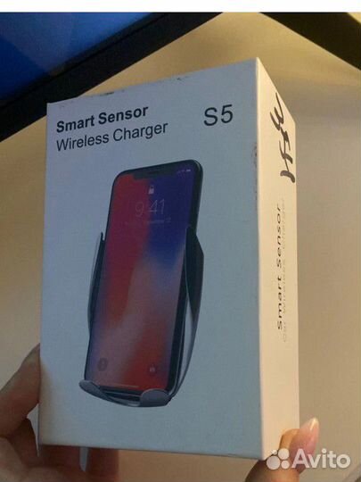 Автомобильный держатель телефона с зарядкой