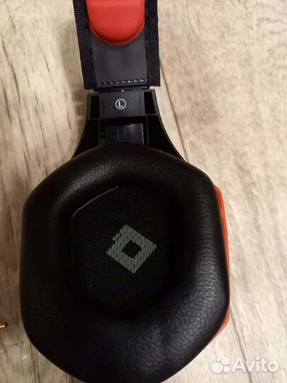 Игровые наушники с микрофоном Bomber